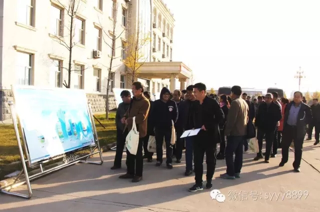 热烈欢迎山西长治地区终端养殖户前来我公司参观!